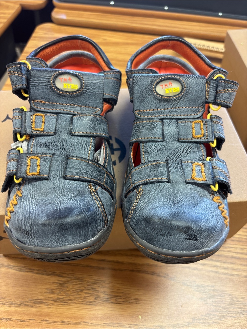 TMA EYES HIKING SANDAL